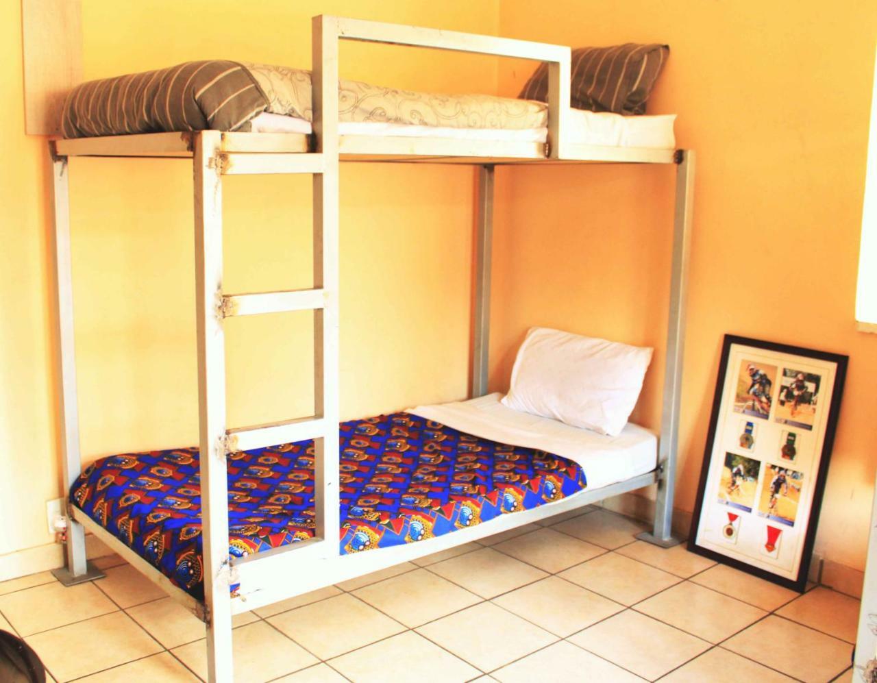 Urban Backpackers Hostel Johannesburg Exterior foto